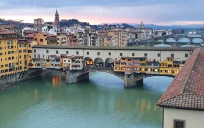 Walk the Vasari Corridor in Florence: A Secret Passageway for the Medici