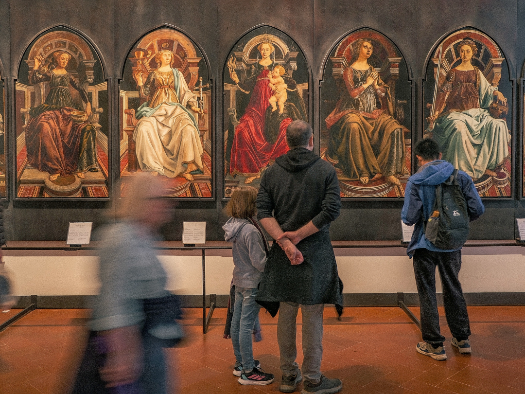 Private tour in museums